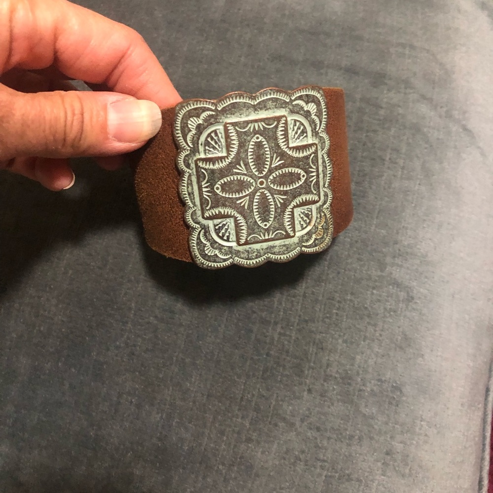 Leather bracelet